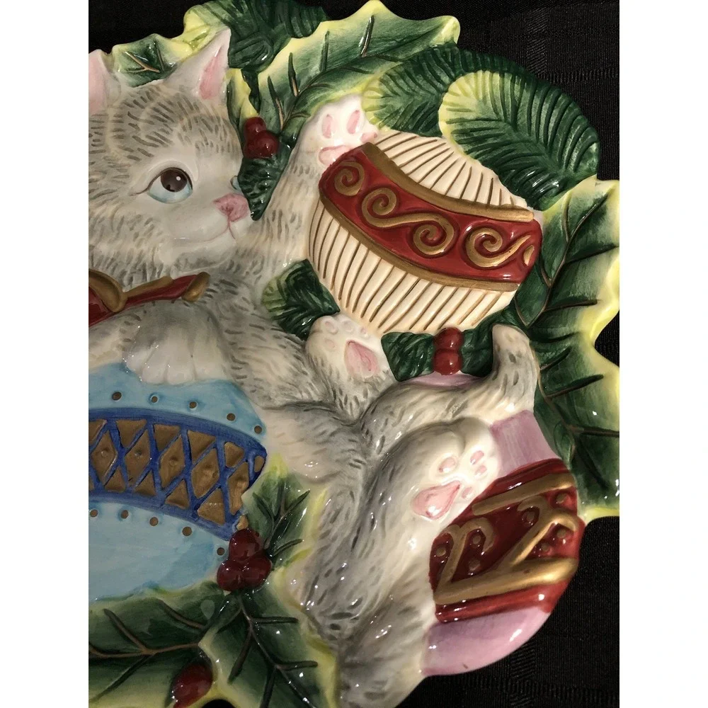 Cat Lovers Decorative Christmas Plate